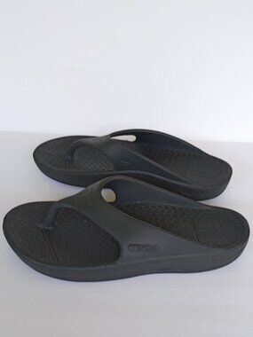 Telic flip-flops Black Size 7-8